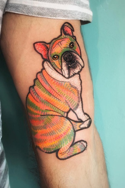 tatuaje de perro en mujer 35