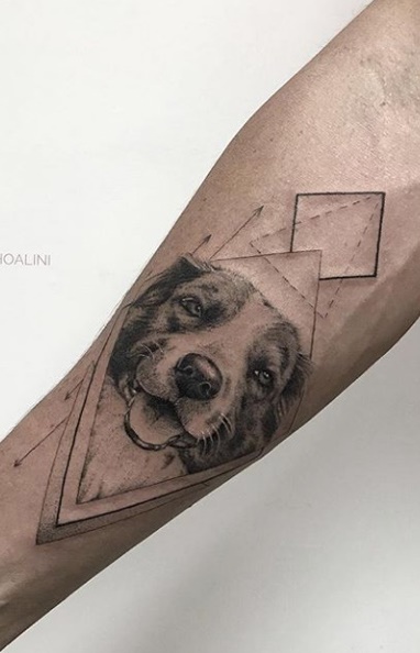 tatuaje de perro en mujer 37