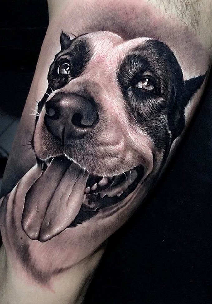 tatuaje de perro en mujer 43