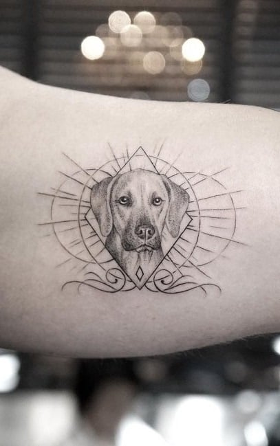 tatuaje de perro en mujer 60