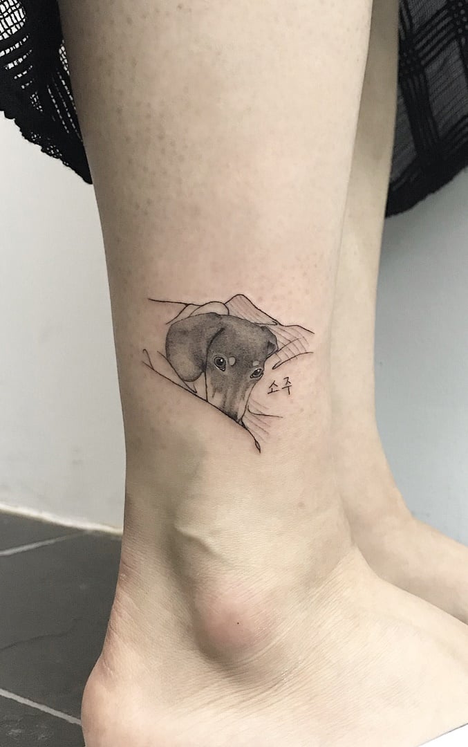 tatuaje de perro en mujer 81