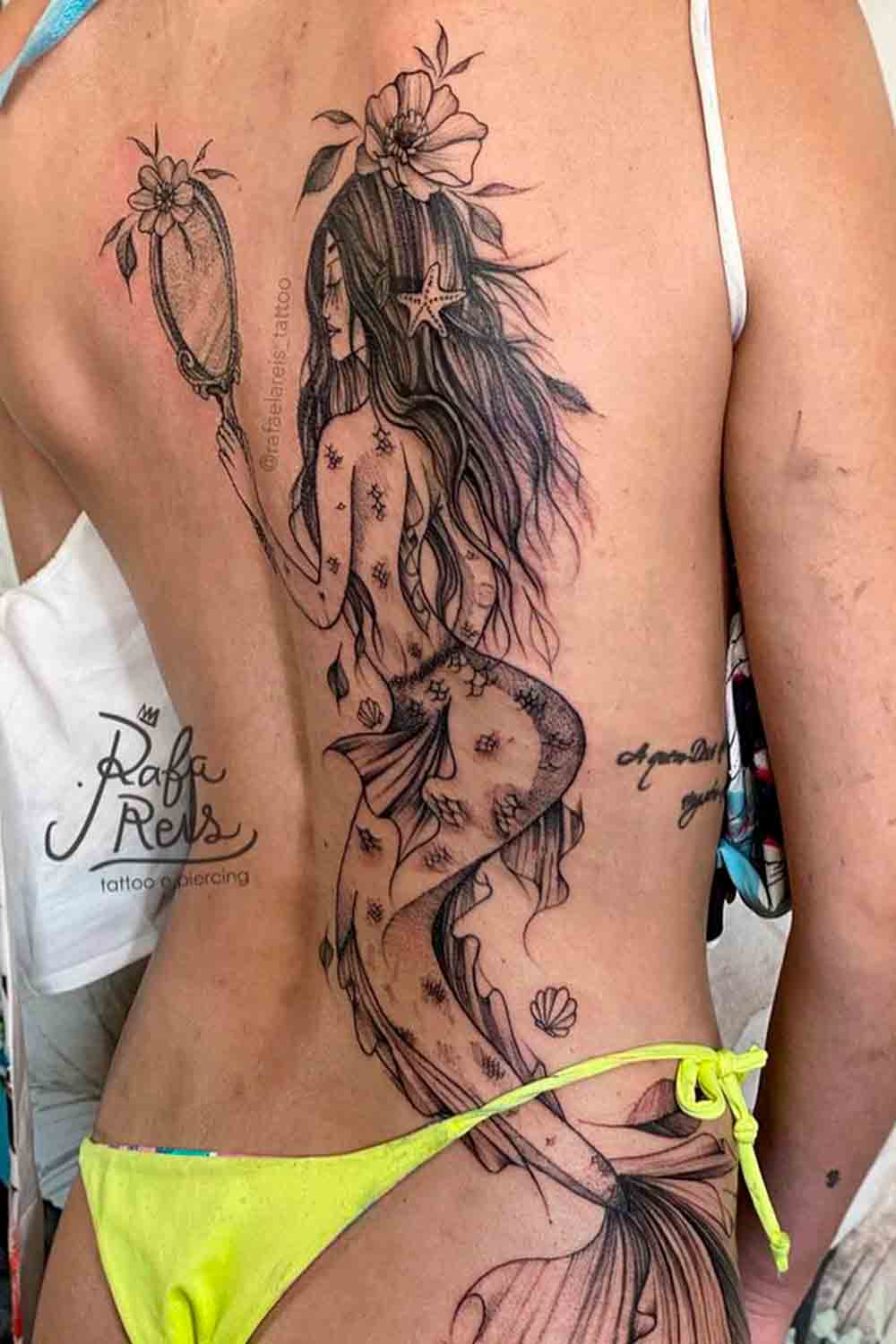 tatuaje de sirena en mujer 06