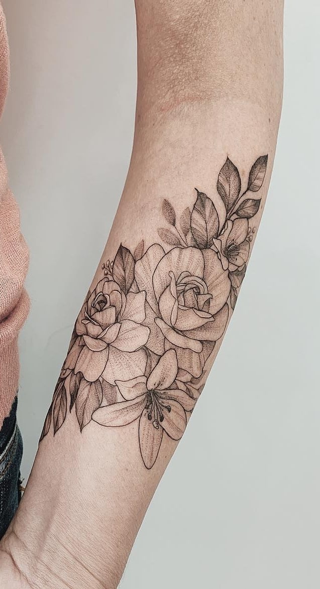 tatuaje en antebrazo de mujer 59