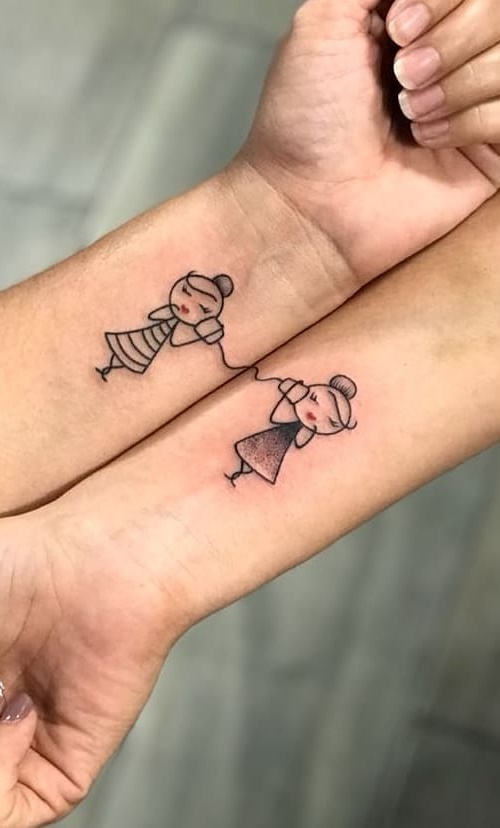 tatuaje femenino mejores amigas 10