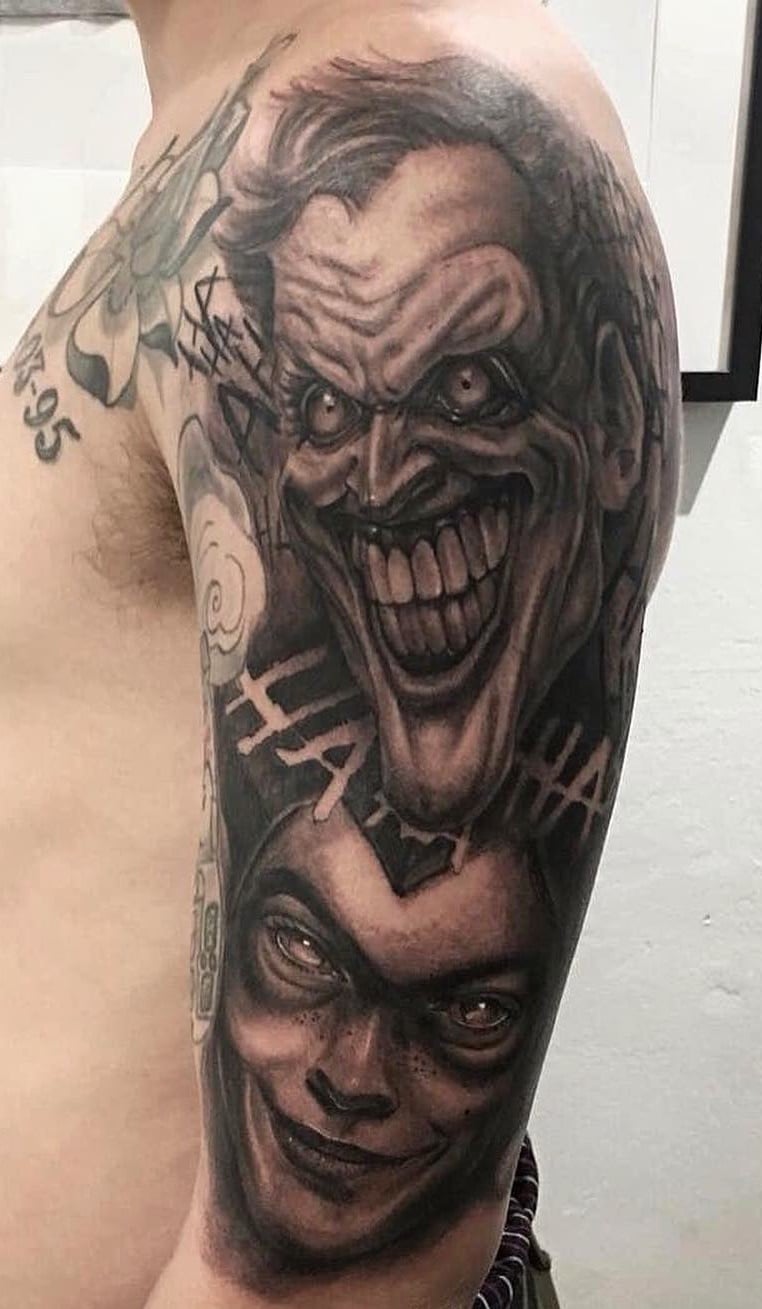 tatuaje joker bufon 10