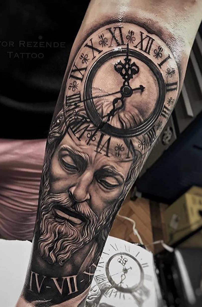 tatuaje reloj 24