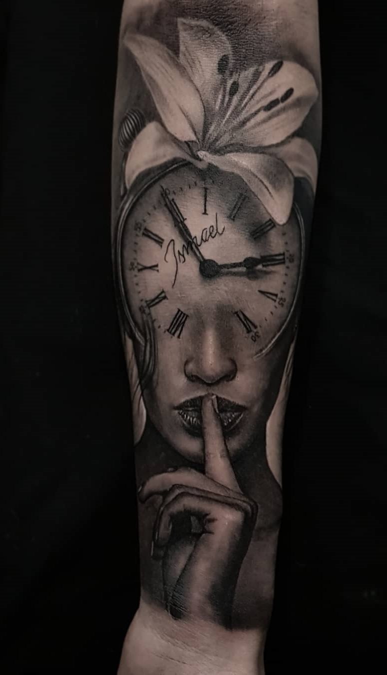 tatuaje reloj 25