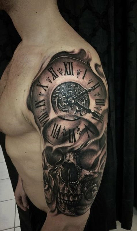 tatuaje reloj 57