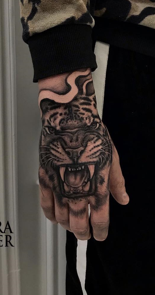tatuaje tigre 19