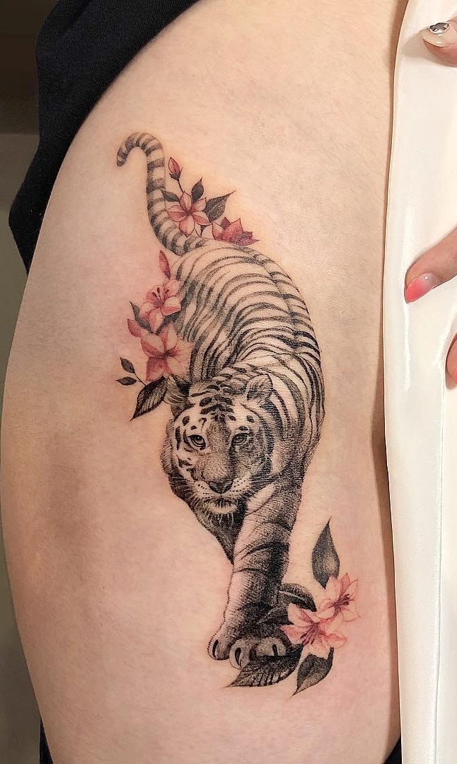 tatuaje tigre 44