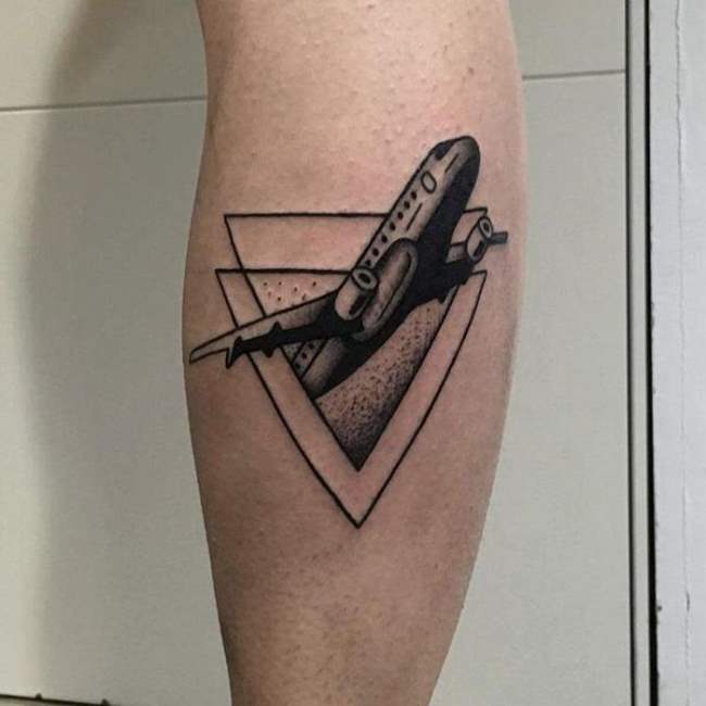 tattoo avion 18