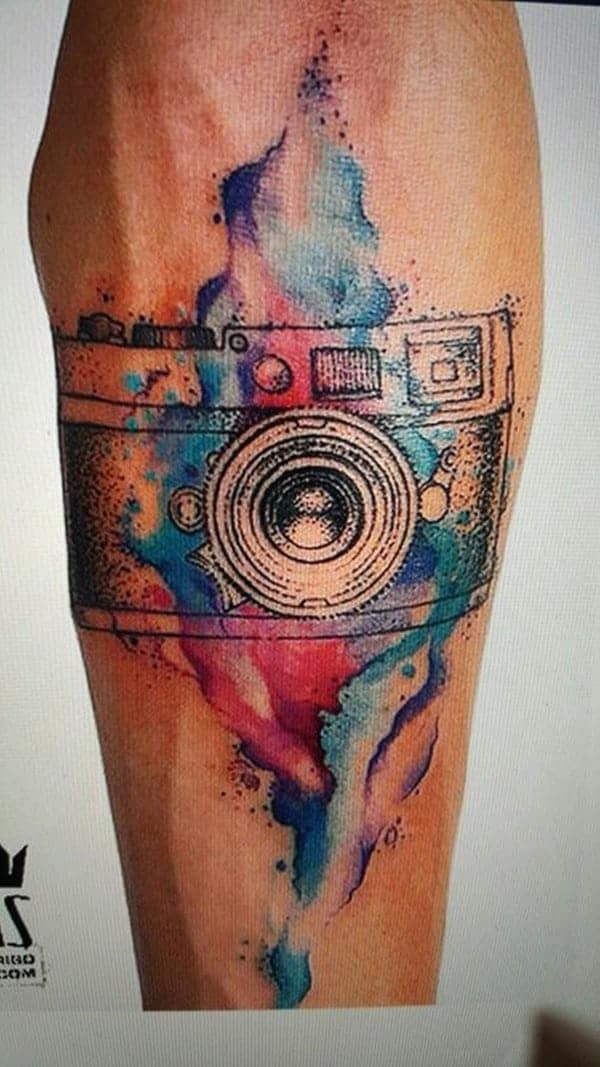 Tatuajes de cĂĄmaras fotogrĂĄficas