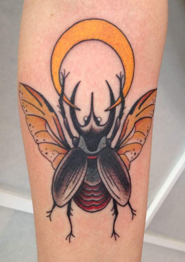 tattoo escarabajo 100