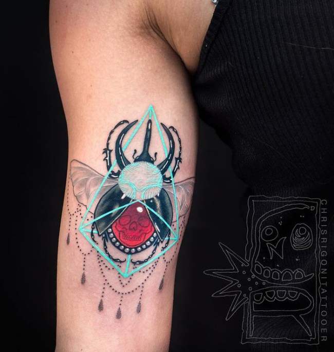 tattoo escarabajo 12
