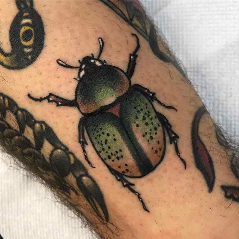 tattoo escarabajo 54