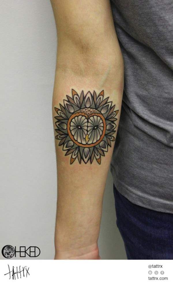 tattoo geometria sagrada 140