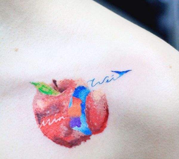 tattoo manzana 10