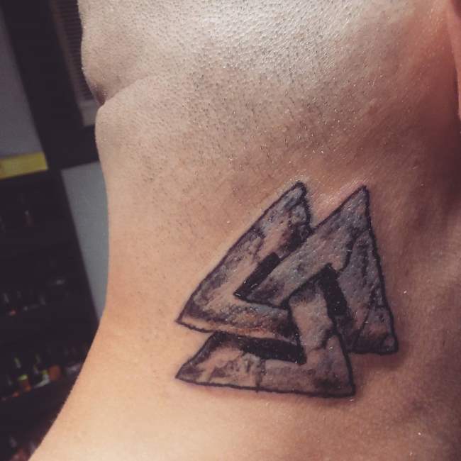 tattoo valknut 02