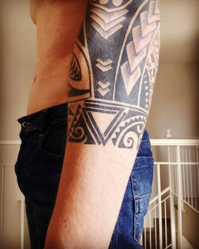 tattoo valknut 68