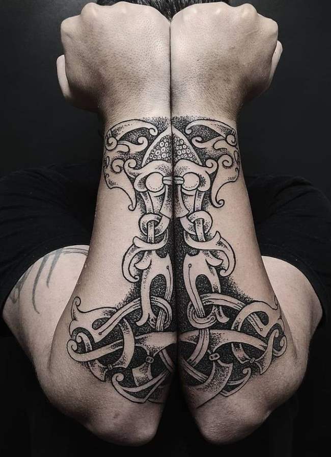 tattoo vikingo 128