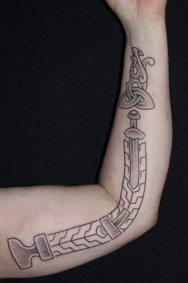 tattoo vikingo 216