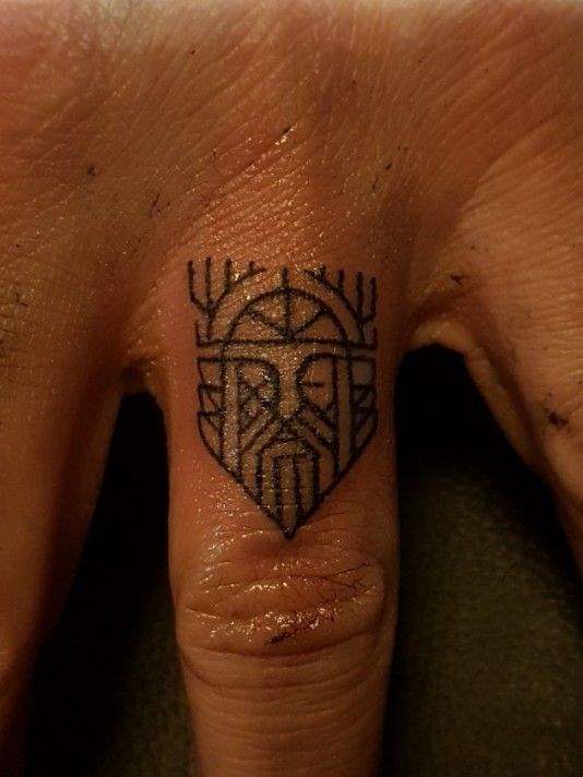 tattoo vikingo 228