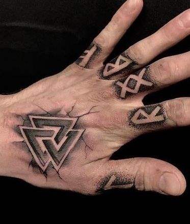 tattoo vikingo 258