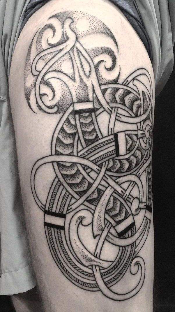 tattoo vikingo 386