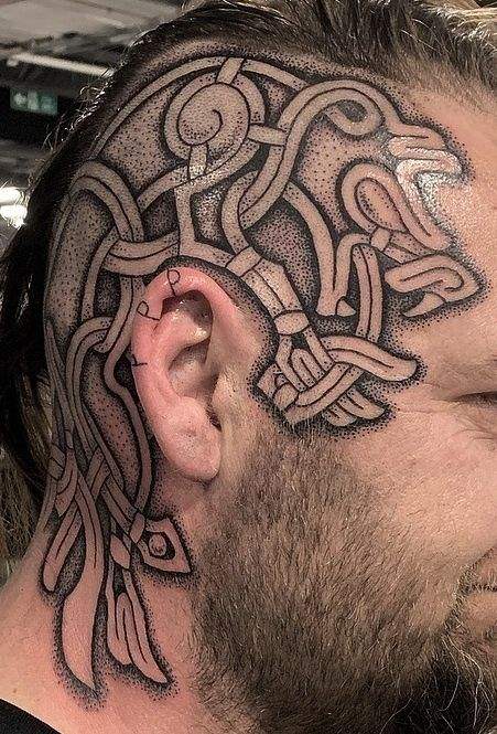 tattoo vikingo 402