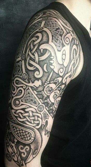tattoo vikingo 424