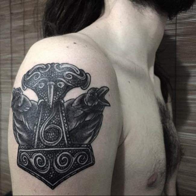 tattoo vikingo 546