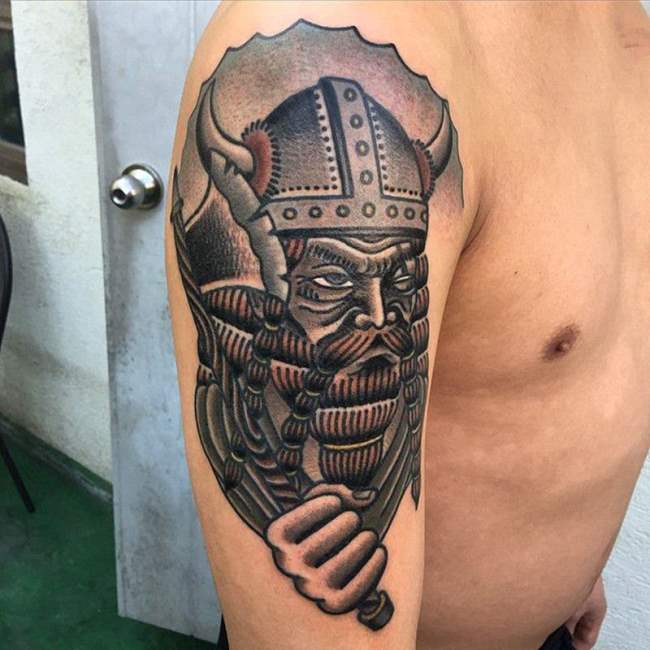 tattoo vikingo 574