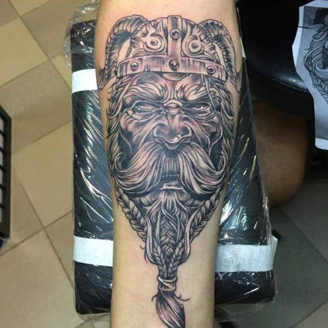 tattoo vikingo 584