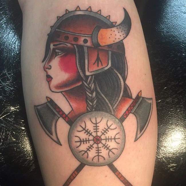 tattoo vikingo 654