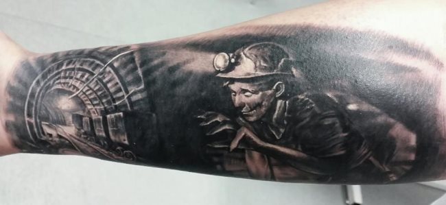 Tatuajes de mineros: Fuerza, valentía y madurez, todo en uno