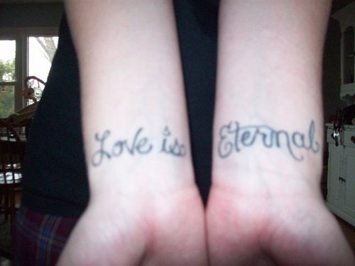 tatouages lettres 22