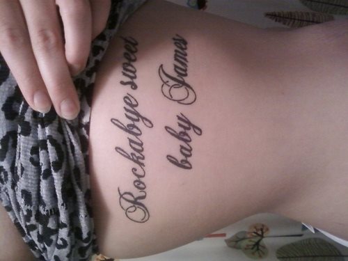 tatouage de phrase 04