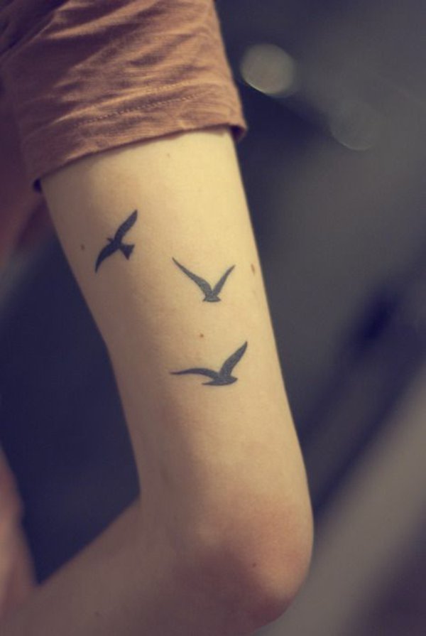 idee tatouage bras 215