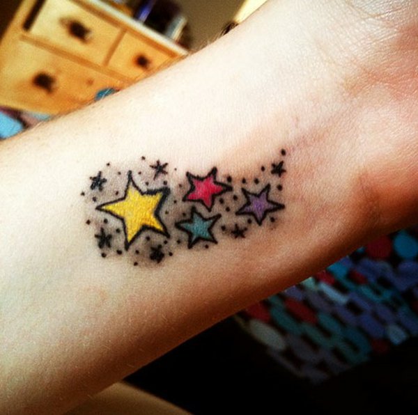 idee tatouage etoiles 214