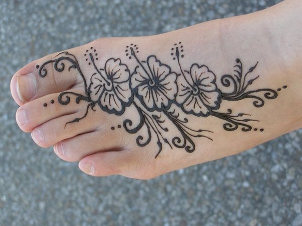 idee tatouage pour femme 681