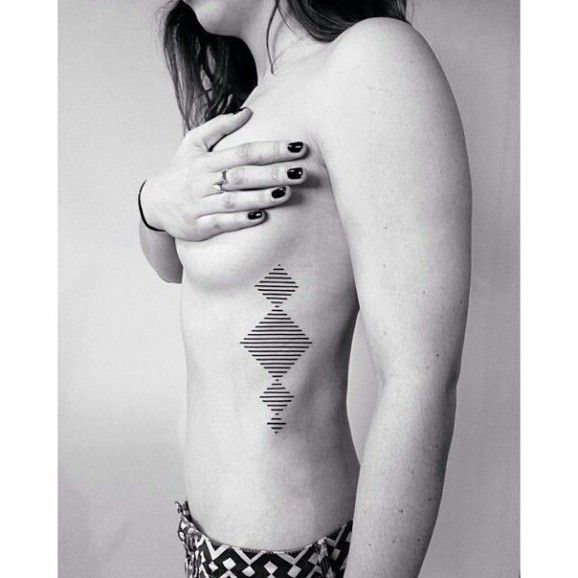 tatouages geometriques 48