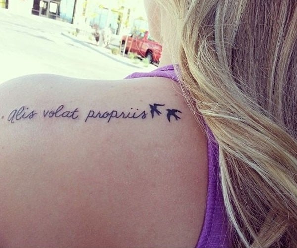 Alis volat propriis