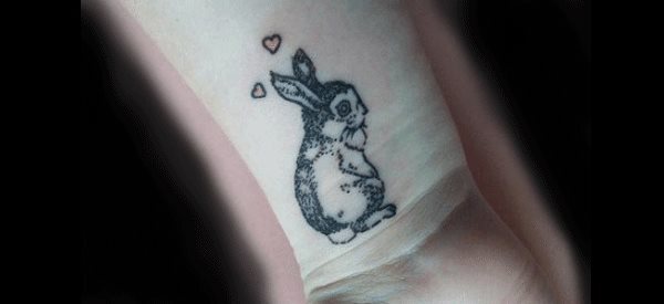 tatuajes divertidos, tatuajes en la muñeca