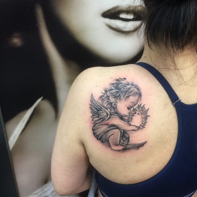 tattoo feminin ange 36