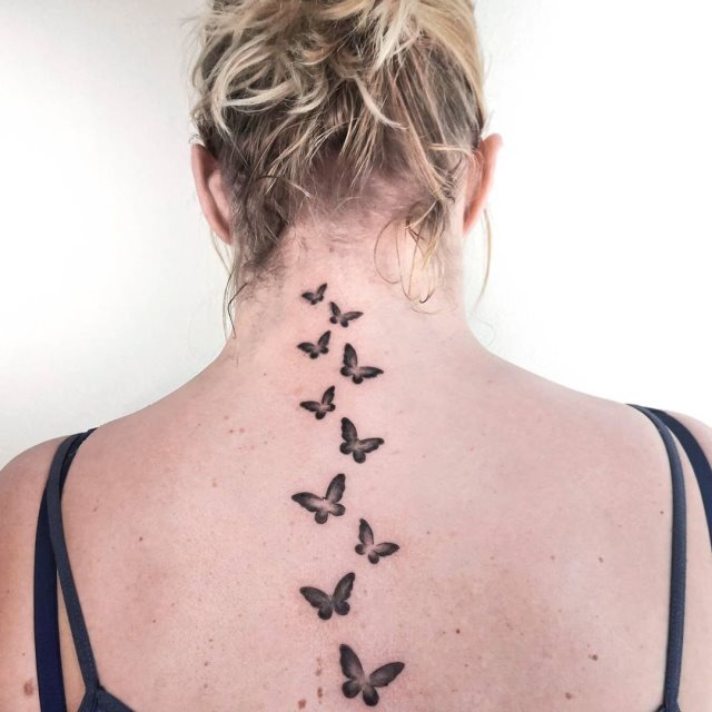 tattoo feminin animal 33