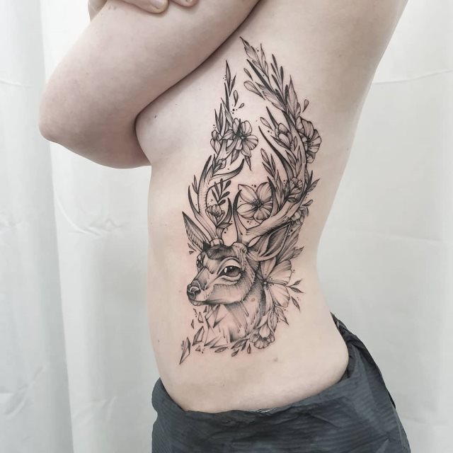 tattoo feminin animal 38