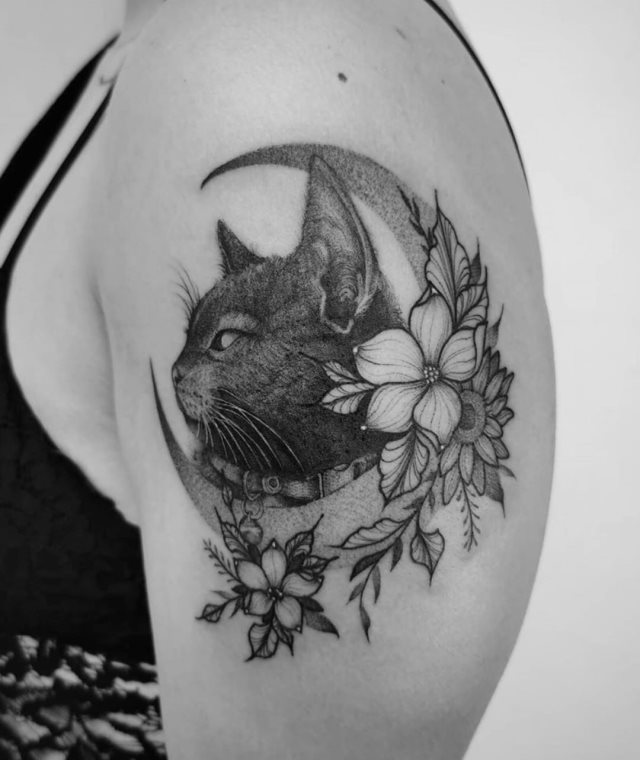 tattoo feminin animal 67