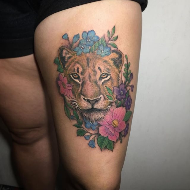 tattoo feminin animal 93