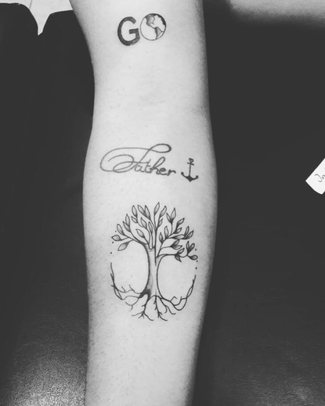 tattoo feminin avec arbre de vie 58