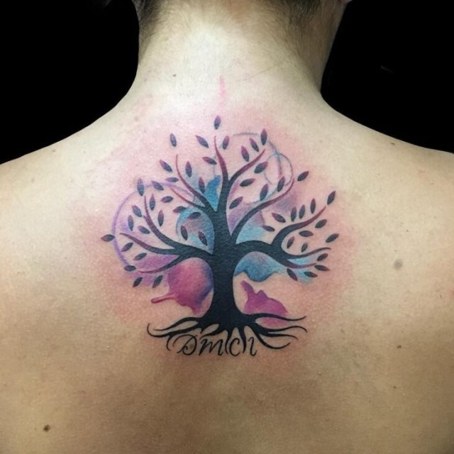 tattoo feminin avec arbre de vie 74